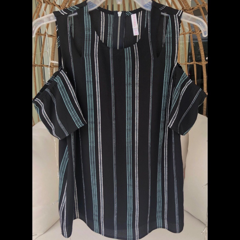 Stripped Cutout Blouse